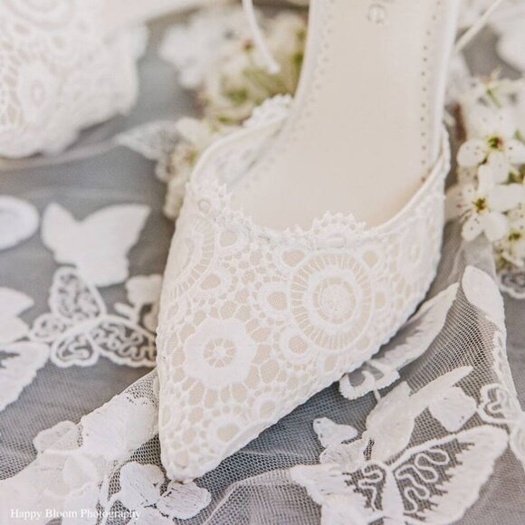 Bella Belle Floral Lace, Lace Up Block Heels ("Cassie" Style) - Picture 4 of 9